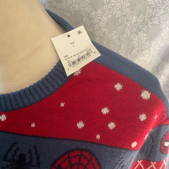 Spider-Man Sweater - Picture 5 of 6